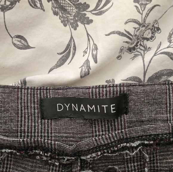 Ankle-Length Plaid Pants - Picture 5 of 5